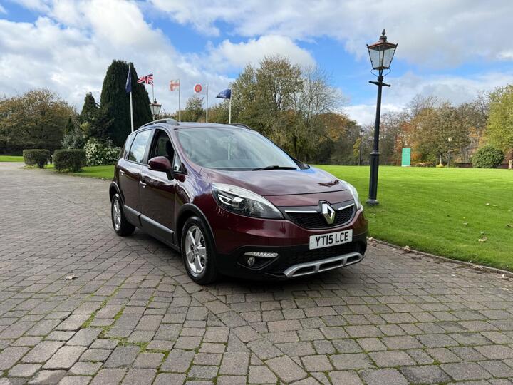 Renault Scenic Xmod 1.5 DCi ENERGY Dynamique TomTom Euro 5 (s/s) 5dr Renault Scenic Xmod 1.5 DCi ENERGY Dynamique TomTom Euro 5 (s/s) 5dr