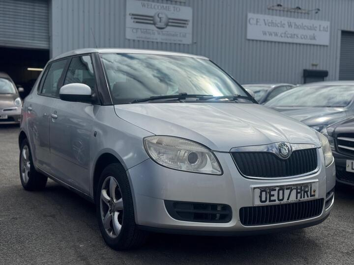 Skoda Fabia 1.4 16V 2 5dr