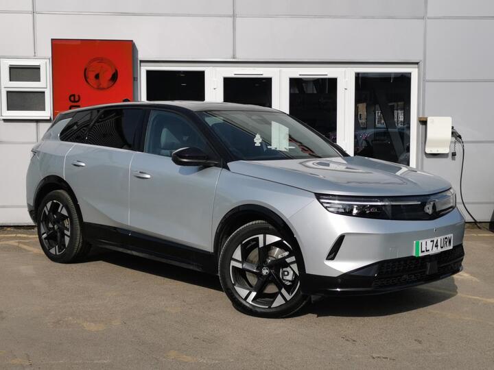 Vauxhall Grandland Electric 73kWh Ultimate Auto 5dr