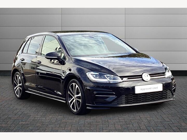Volkswagen Golf 1.5 TSI EVO R-Line Edition Euro 6 (s/s) 5dr Volkswagen Golf 1.5 TSI EVO R-Line Edition Euro 6 (s/s) 5dr