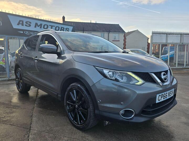 Nissan Qashqai 1.2 DIG-T Tekna 2WD Euro 6 (s/s) 5dr