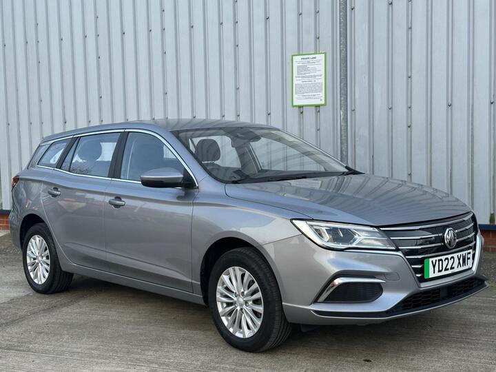 MG MG5 61.1kWh Excite Long Range Auto 5dr