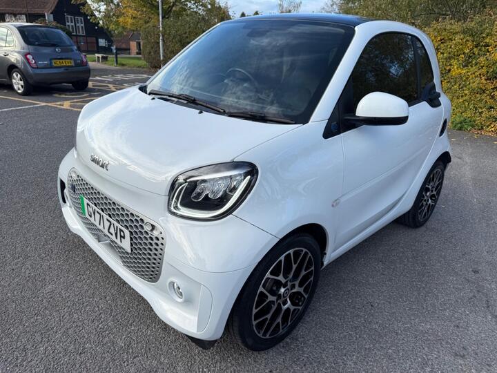 Smart Fortwo 17.6kWh Exclusive Auto 2dr (22kW Charger)