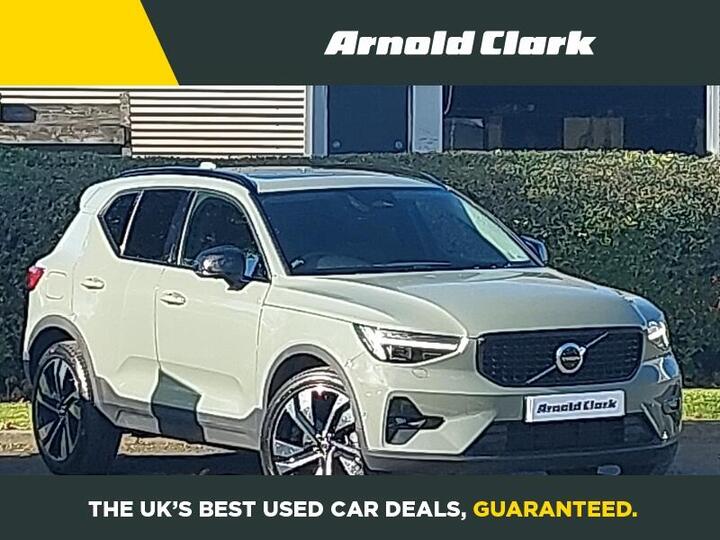 Volvo XC40 2.0 B4 MHEV Ultra Dark DCT Auto Euro 6 (s/s) 5dr