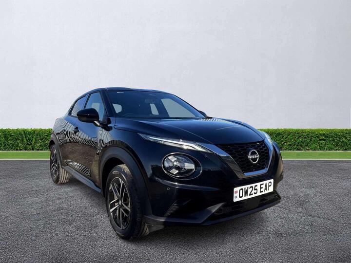 Nissan JUKE 1.0 DIG-T N-Connecta Euro 6 (s/s) 5dr