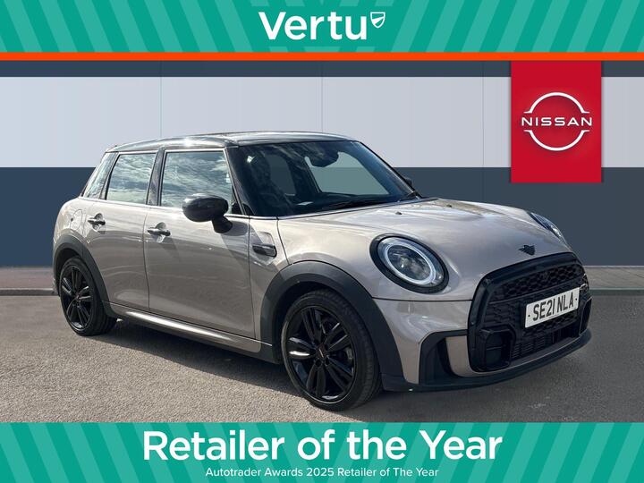 MINI Hatch 1.5 Cooper Sport Steptronic Euro 6 (s/s) 5dr