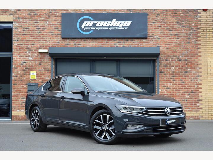 Volkswagen Passat 1.6 TDI SEL DSG Euro 6 (s/s) 4dr