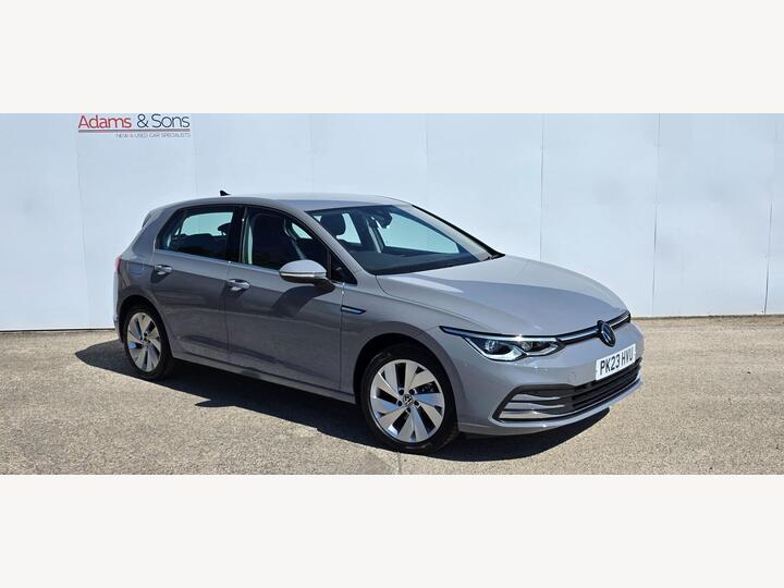 Volkswagen Golf 1.5 ETSI MHEV Style DSG Euro 6 (s/s) 5dr Volkswagen Golf 1.5 ETSI MHEV Style DSG Euro 6 (s/s) 5dr