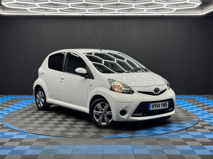 Toyota AYGO 1.0 VVT-i Move MultiMode Euro 5 5dr