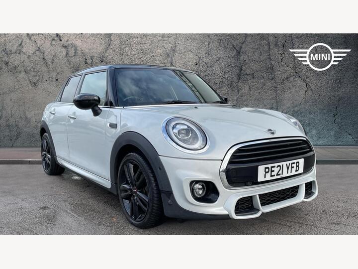 MINI Hatch 1.5 Cooper Sport Steptronic Euro 6 (s/s) 5dr