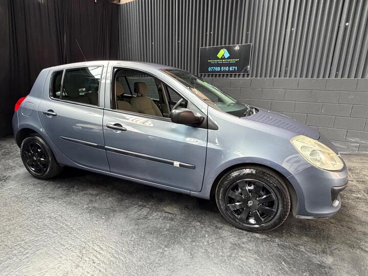Renault Clio 1.4 16v Expression 5dr