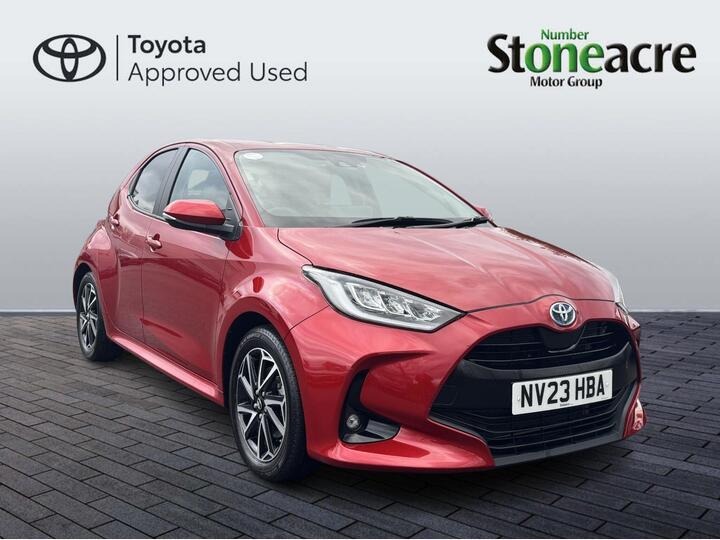 Toyota Yaris 1.5 VVT-h Design E-CVT Euro 6 (s/s) 5dr