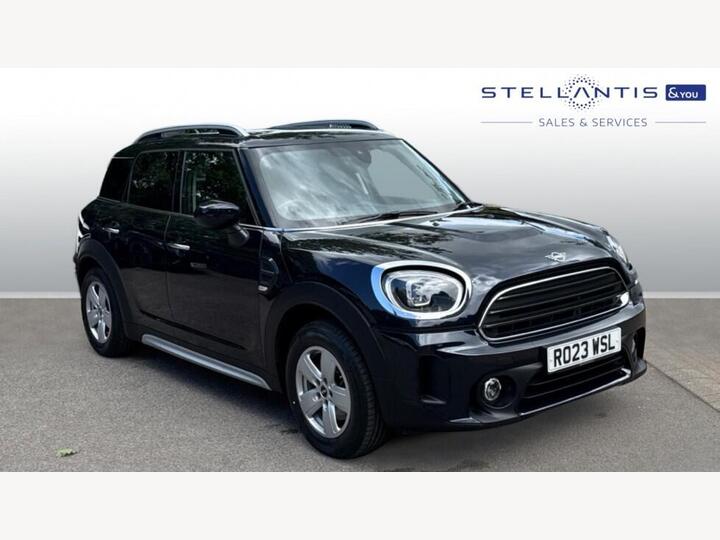 MINI Countryman 1.5 Cooper Classic Steptronic Euro 6 (s/s) 5dr MINI Countryman 1.5 Cooper Classic Steptronic Euro 6 (s/s) 5dr