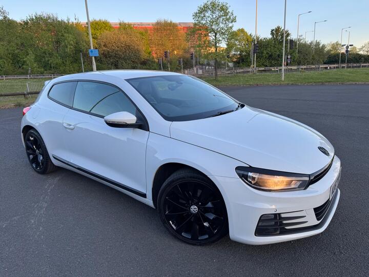 Volkswagen Scirocco 1.4 TSI GT Euro 6 (s/s) 3dr Volkswagen Scirocco 1.4 TSI GT Euro 6 (s/s) 3dr