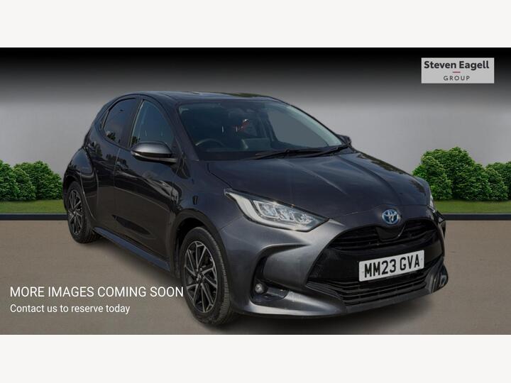 Toyota Yaris 1.5 VVT-h Design E-CVT Euro 6 (s/s) 5dr