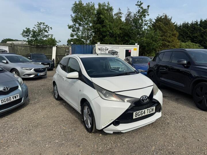 Toyota AYGO 1.0 VVT-i X-pression X-shift Euro 5 5dr Euro 5