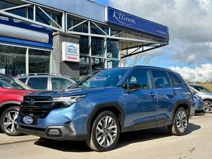 Subaru FORESTER 2.0 I E-Boxer Touring Lineartronic 4WD Euro 6 (s/s) 5dr