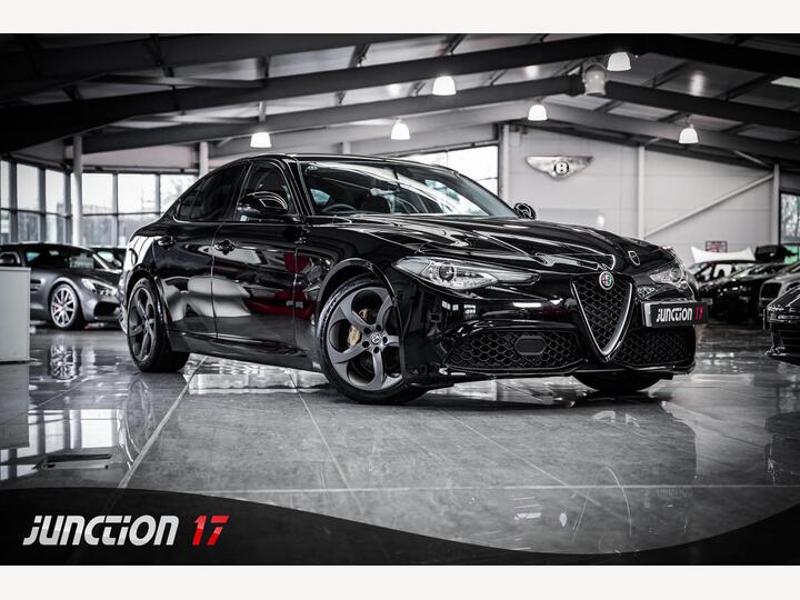 Alfa Romeo Giulia 2.2 TD Speciale Auto Euro 6 (s/s) 4dr