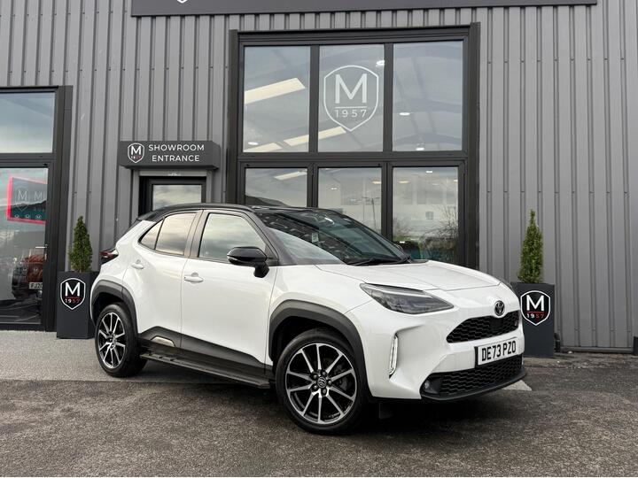 Toyota Yaris Cross 1.5 VVT-h GR SPORT E-CVT Euro 6 (s/s) 5dr