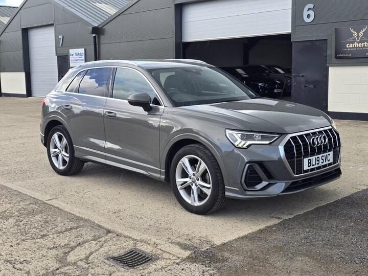 Audi Q3 1.5 TFSI CoD 35 S Line Euro 6 (s/s) 5dr