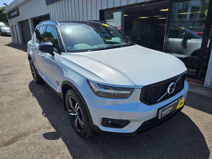 Volvo XC40 2.0 T4 R-Design Auto AWD Euro 6 (s/s) 5dr