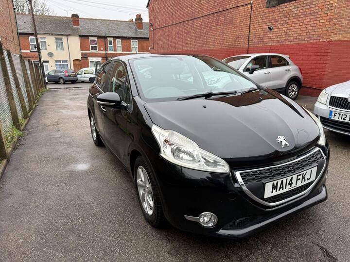 Peugeot 208 1.2 VTi Active Euro 5 5dr