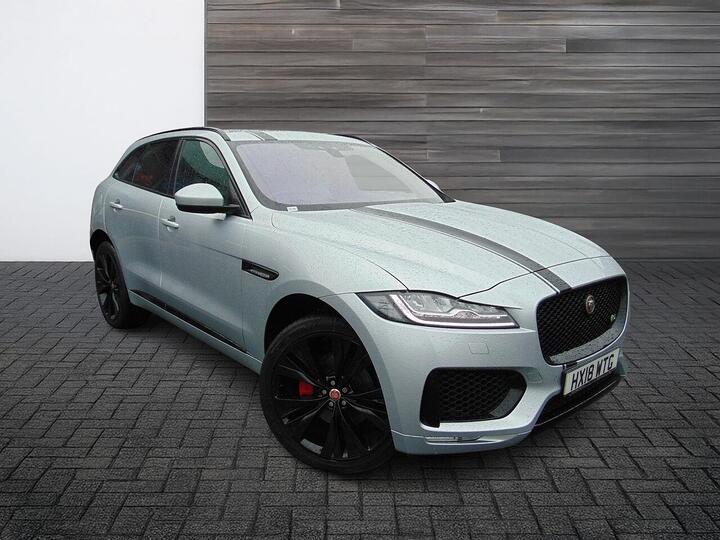 Jaguar F-PACE 3.0 D300 V6 S Auto AWD Euro 6 (s/s) 5dr