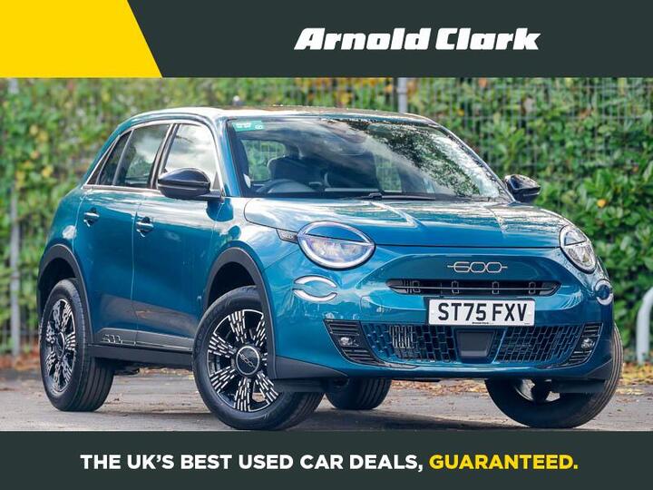 Fiat 600 1.2 MHEV E-DCT Euro 6 (s/s) 5dr