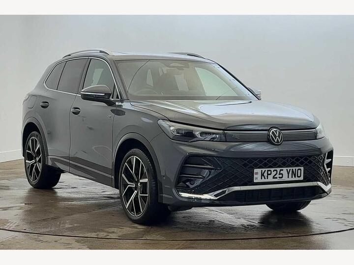 Volkswagen Tiguan 2.0 TDI R-Line DSG Euro 6 (s/s) 5dr