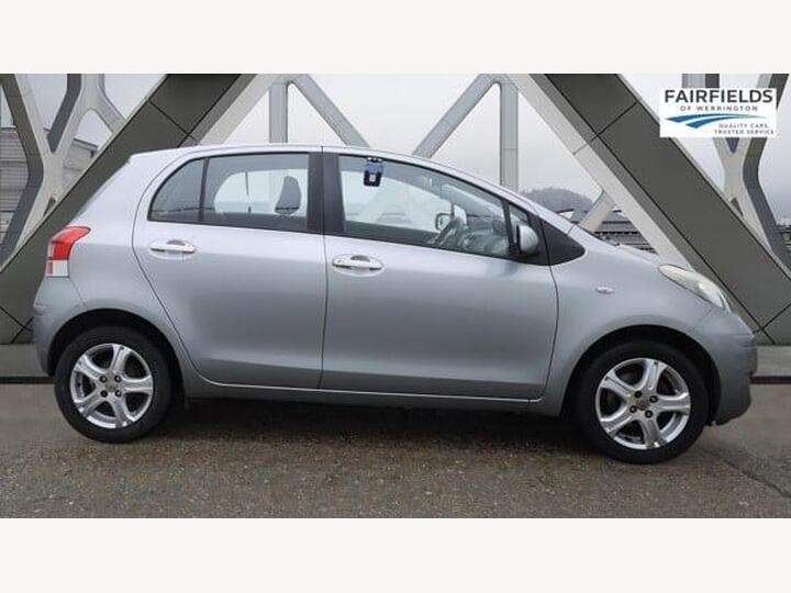 Toyota Yaris 1.33 Dual VVT-i TR MultiMode Euro 4 (s/s) 5dr