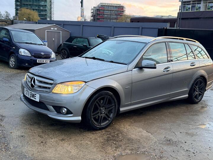 Mercedes-Benz C Class 1.8 C180 BlueEfficiency Sport Auto Euro 5 5dr