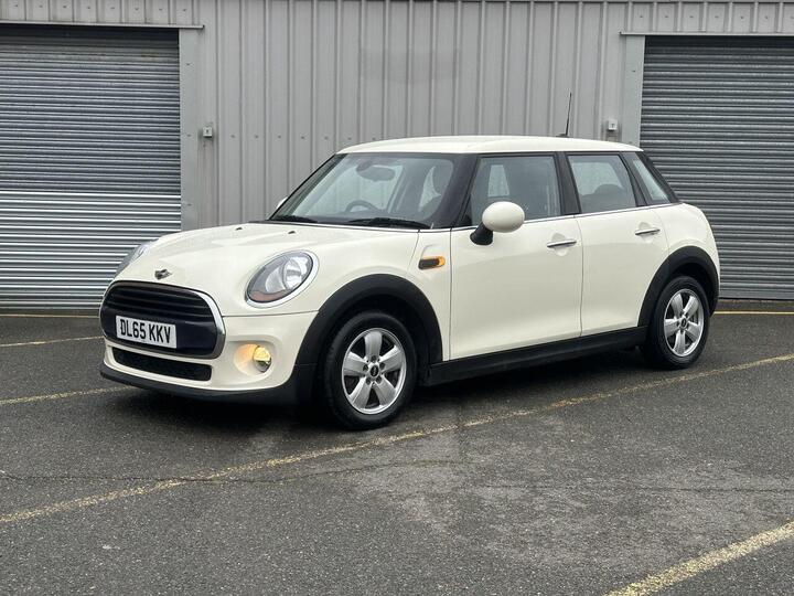 MINI HATCH 1.5 Cooper D Euro 6 (s/s) 5dr