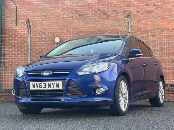 Ford Focus 1.0T EcoBoost Zetec Navigator Euro 5 (s/s) 5dr