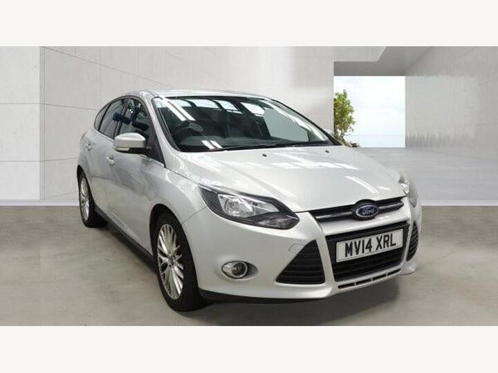 Ford Focus 1.0T EcoBoost Zetec Euro 5 (s/s) 5dr