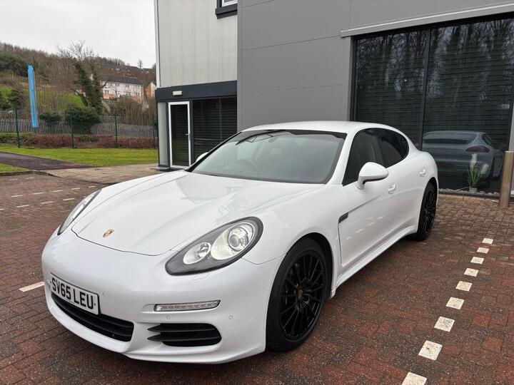 Porsche Panamera 3.0D V6 TiptronicS Euro 5 (s/s) 5dr