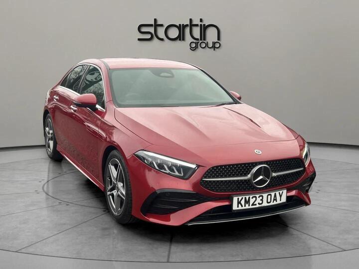 Mercedes-Benz A Class 2.0 A200d AMG Line (Executive) 8G-DCT Euro 6 (s/s) 4dr Mercedes-Benz A Class 2.0 A200d AMG Line (Executive) 8G-DCT Euro 6 (s/s) 4dr