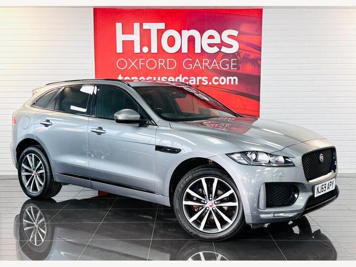 Jaguar F-PACE 2.0 D180 Chequered Flag Auto AWD Euro 6 (s/s) 5dr