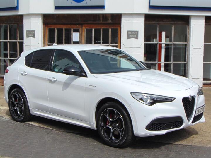 Alfa Romeo Stelvio 2.0T Veloce Auto Q4 AWD Euro 6 (s/s) 5dr