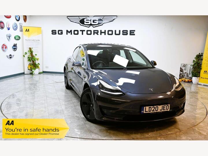 Tesla Model 3 Standard Range Plus Auto RWD 4dr