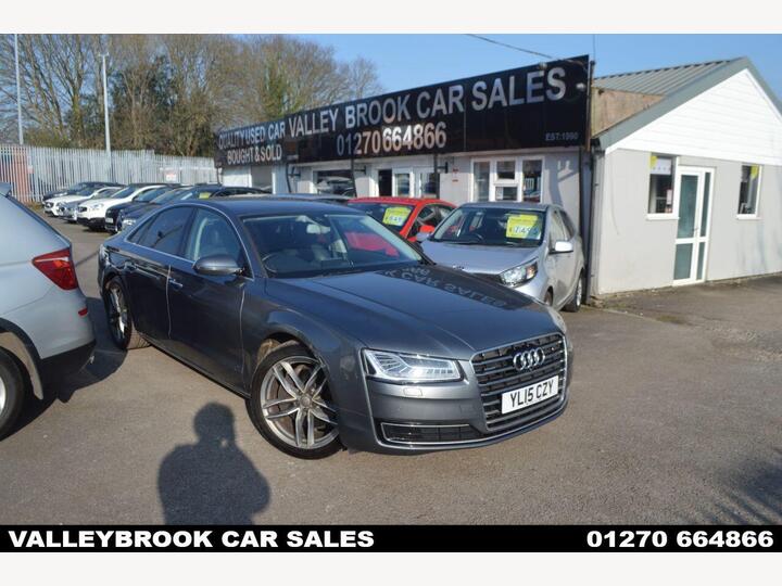 Audi A8 3.0 TDI V6 Sport Executive Tiptronic Quattro Euro 6 (s/s) 4dr