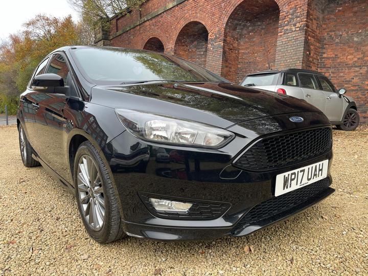 Ford Focus 1.0T EcoBoost ST-Line Euro 6 (s/s) 5dr