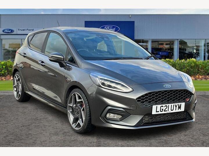 Ford FIESTA 1.5T EcoBoost ST-3 Euro 6 5dr Ford FIESTA 1.5T EcoBoost ST-3 Euro 6 5dr