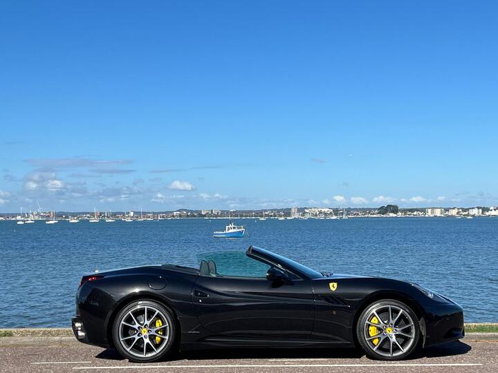Ferrari California 4.3 F1 DCT Euro 5 2dr Ferrari California 4.3 F1 DCT Euro 5 2dr