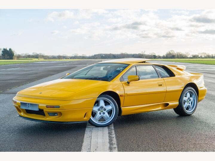 Lotus Esprit 2.2 S4 2dr