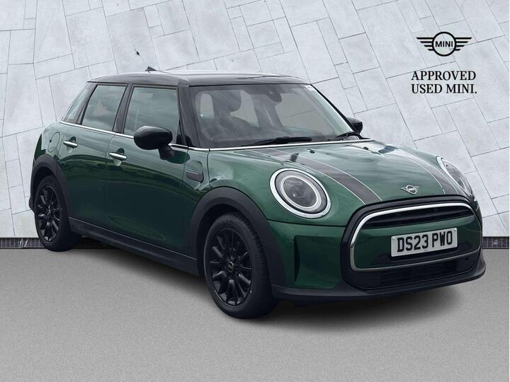 MINI COOPER 1.5 C Classic 5Dr Auto