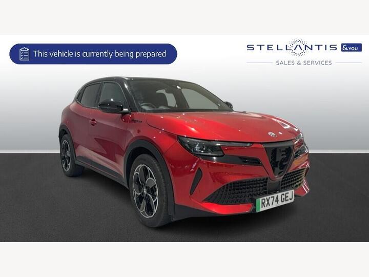 Alfa Romeo Junior 54kWh Elettrica Speciale Auto 5dr