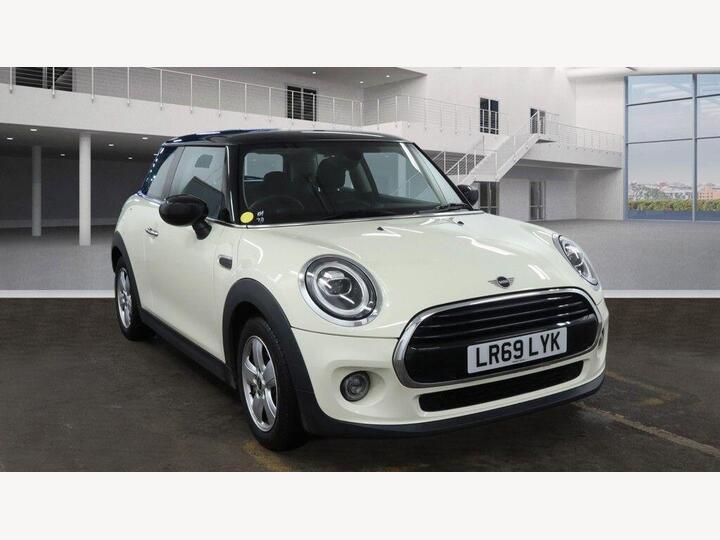 MINI Hatch 1.5 Cooper Classic Euro 6 (s/s) 3dr
