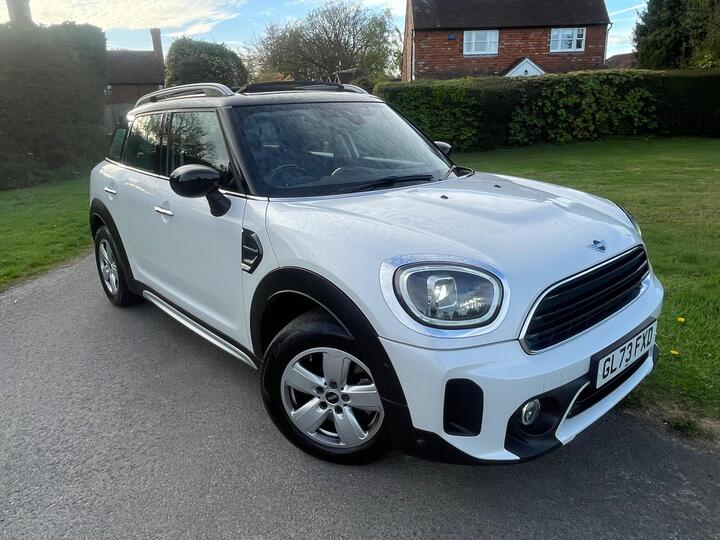 MINI Countryman 1.5 Cooper Classic Steptronic Euro 6 (s/s) 5dr