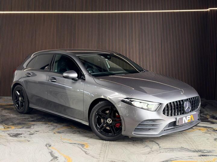 Mercedes-Benz A-CLASS 2.0 A200d AMG Line (Premium 2) 8G-DCT Euro 6 (s/s) 5dr