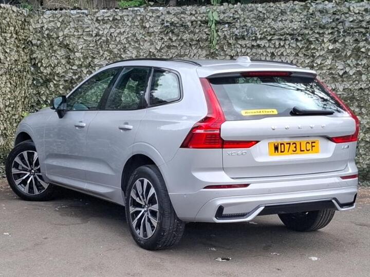 Volvo XC60 2.0 B4 MHEV Plus Auto AWD Euro 6 (s/s) 5dr